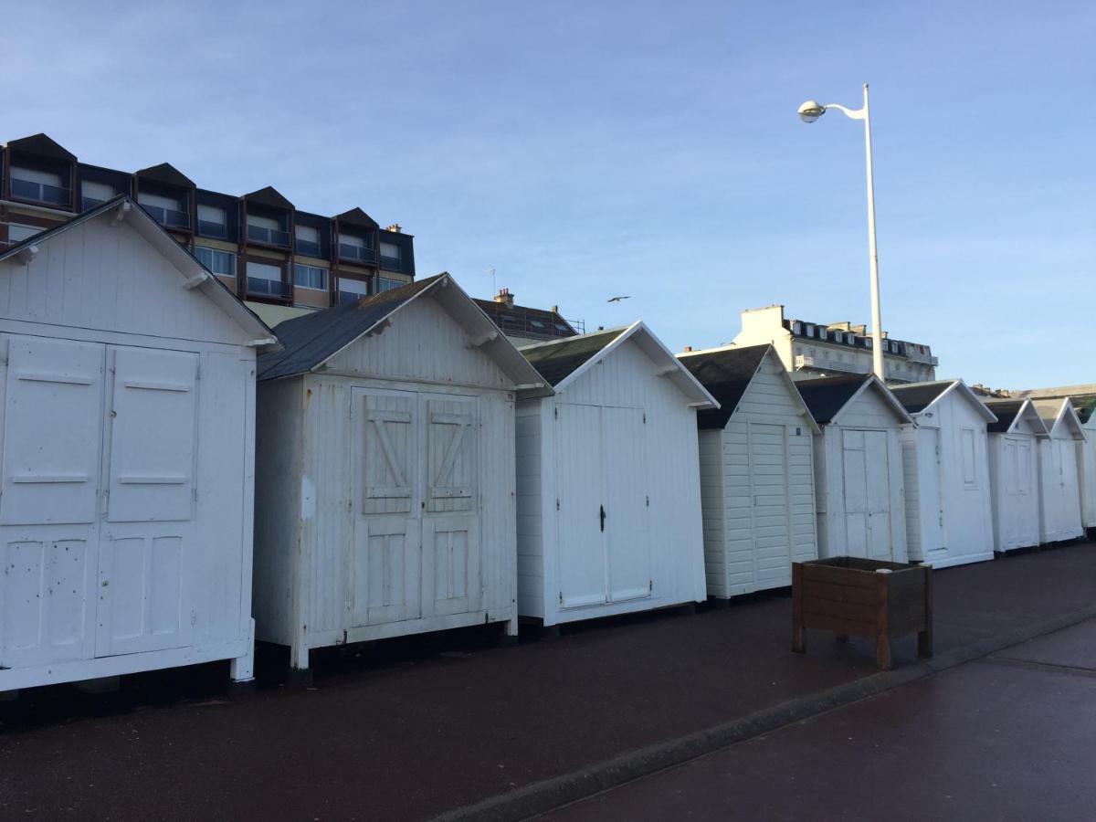 Maison de pêcheur 30m de la plage Luc-sur-Mer Exterior foto